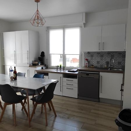 Charmant Duplex A 2 Pas De La Plage Льо Портел Екстериор снимка